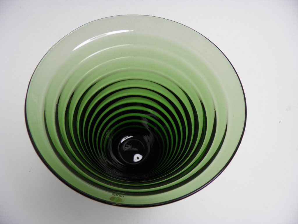 Aino Aalto maljakko vihreä Iittala MYYTY - Image 2