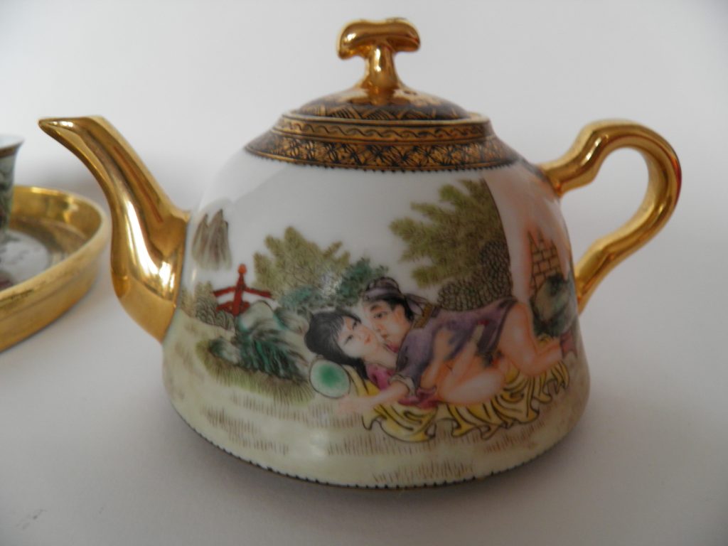 Eroottinen teeastiasto  MYYTY - Image 2