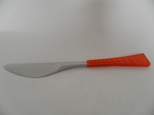 Colorina ruokaveitsi oranssi Retronomi verkkokauppa