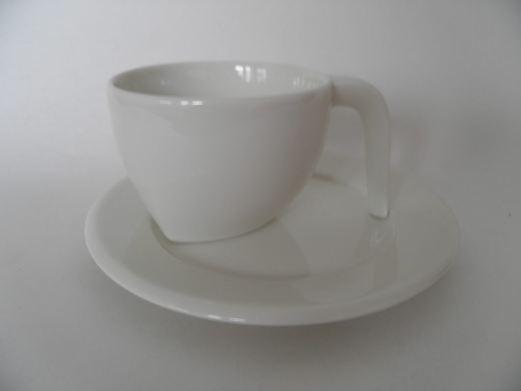 Ego kahvikuppi ja aluslautanen Iittala