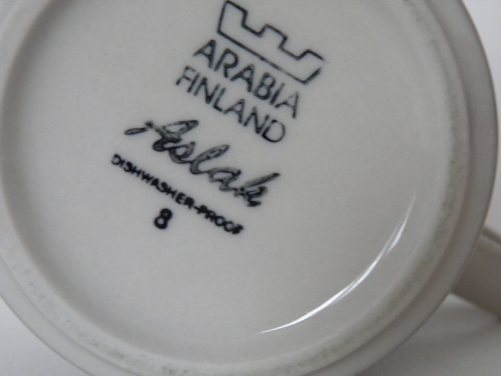 Aslak kaakaokuppi ja aluslautanen Arabia MYYTY - Image 4