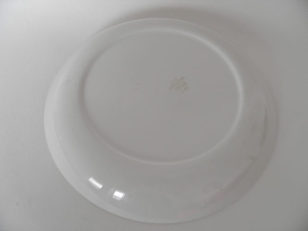 Daisy vaaleanpunainen lautanen Arabia MYYTY - Image 3