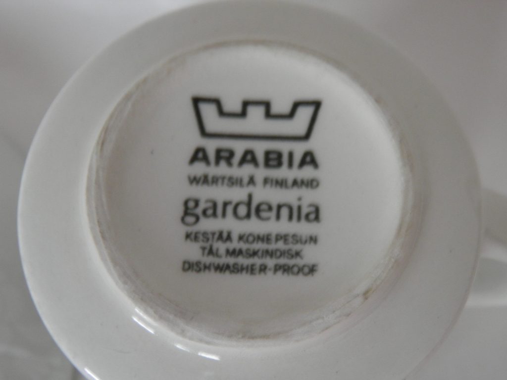 Gardenia kahvikuppi ja aluslautanen ruskea MYYTY - Image 5