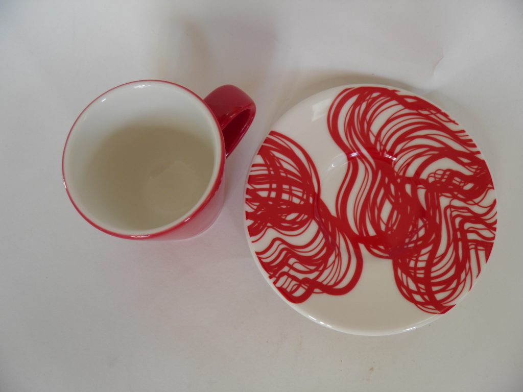 Espressokuppi ja lautanen punainen Iittala MYYTY - Image 2