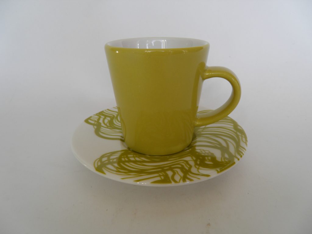Espressokuppi ja lautanen keltainen Iittala