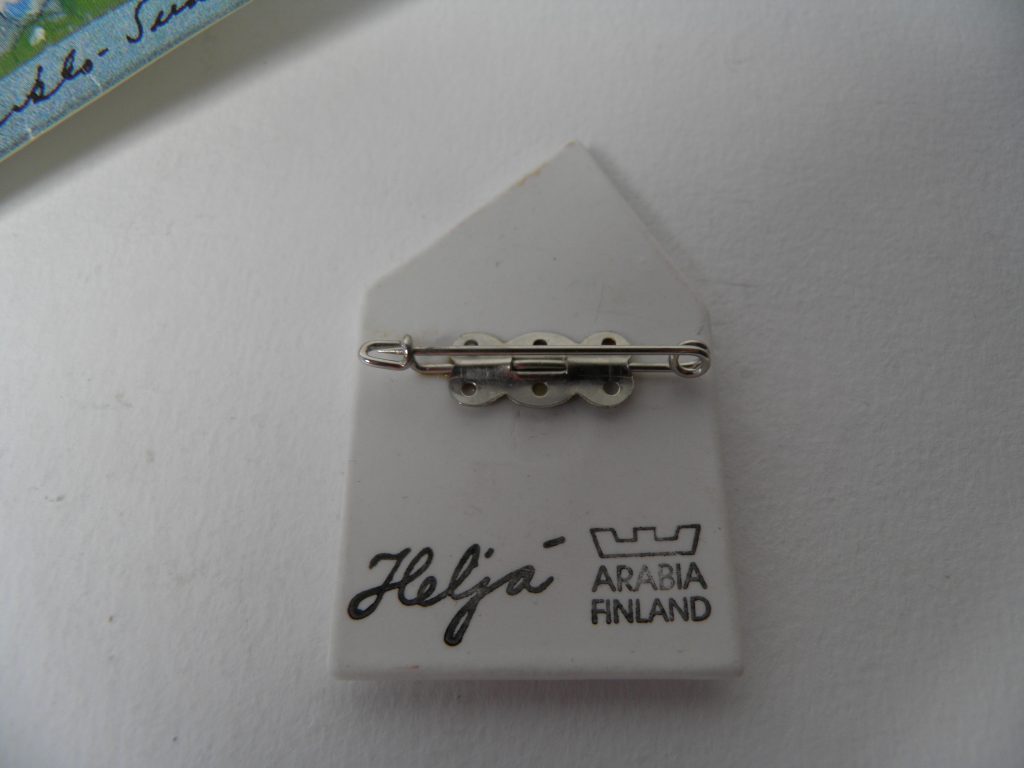 Autoileva jänis Heljä Liukko-Sundström MYYTY - Image 2