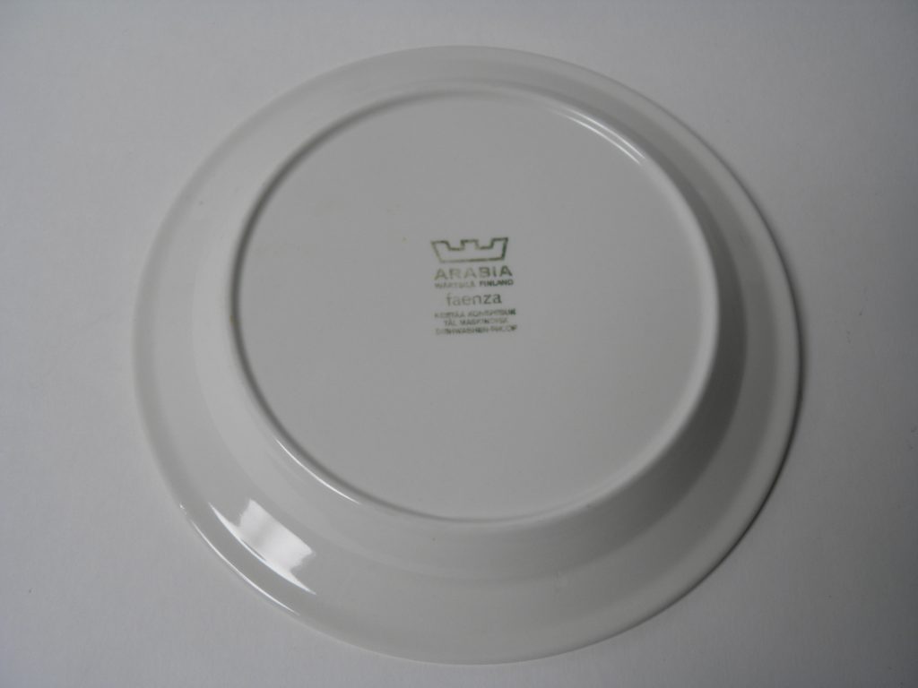 Faenza alkuruokalautanen ruskeakukka Arabia MYYTY - Image 3