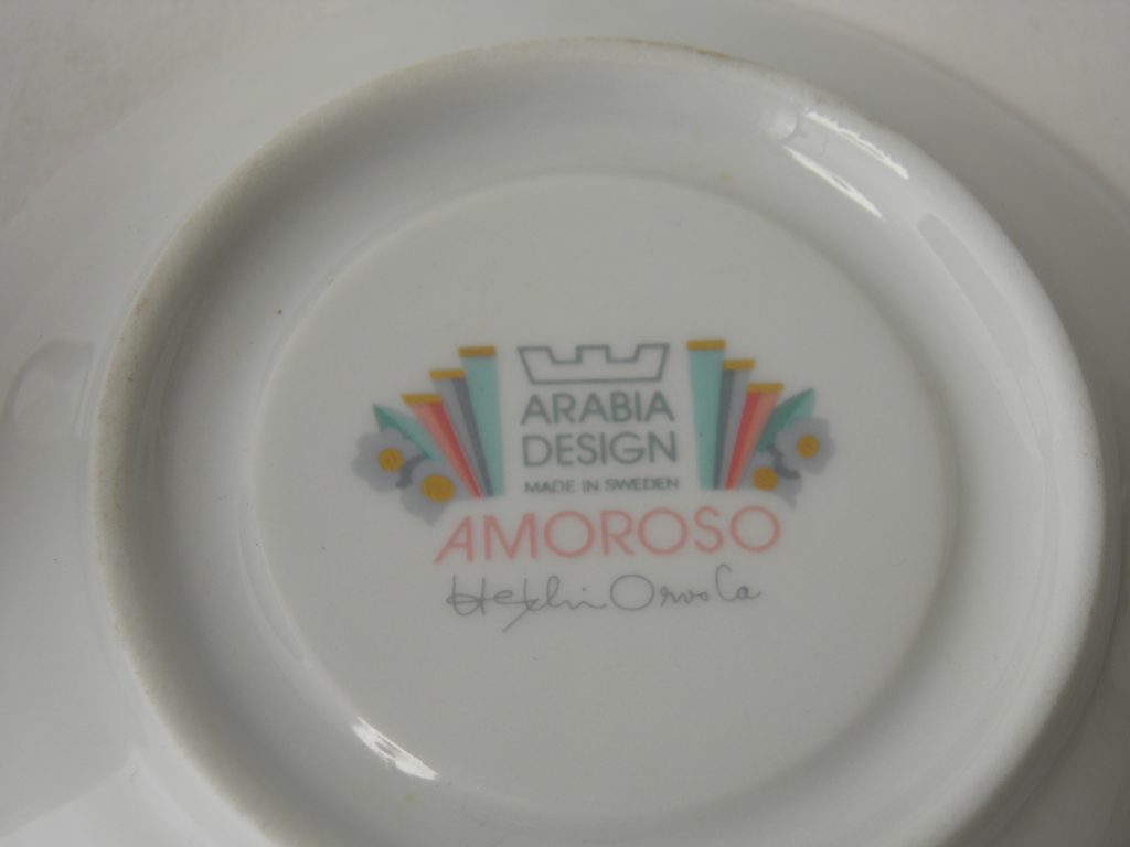 Amoroso kahvikuppi ja aluslautanen MYYTY - Image 4