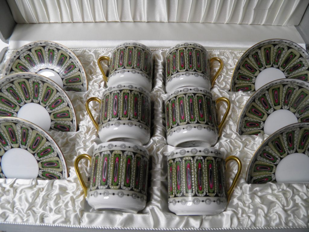 Hillevi mokkakuppi ja aluslautanen 6 kpl Arabia SOLD OUT MYYTY - Image 8