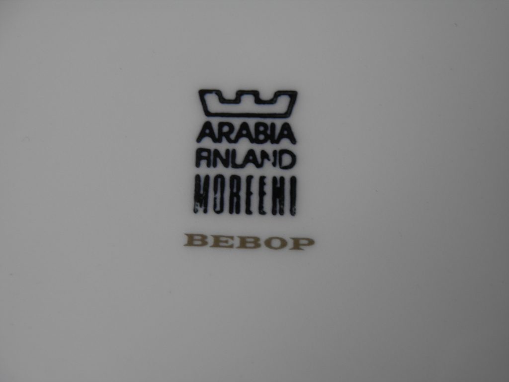 Bebop teekuppi ja 2 lautasta Arabia MYYTY - Image 6