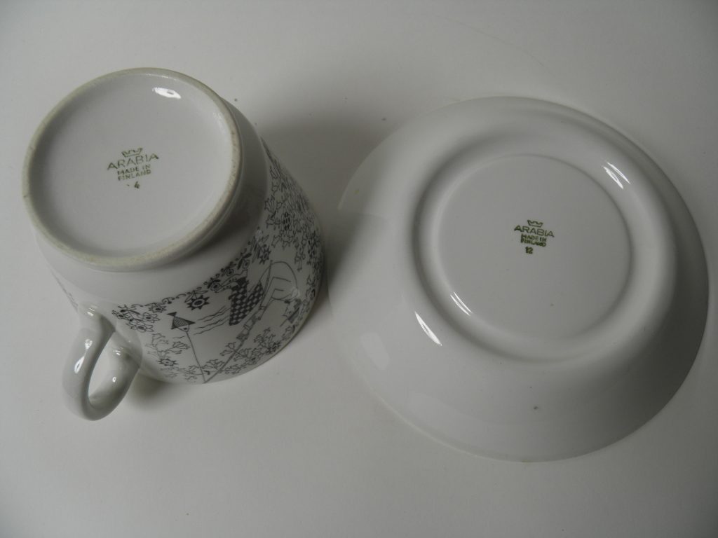 Emilia suuri kuppi ja aluslautanen MYYTY - Image 6