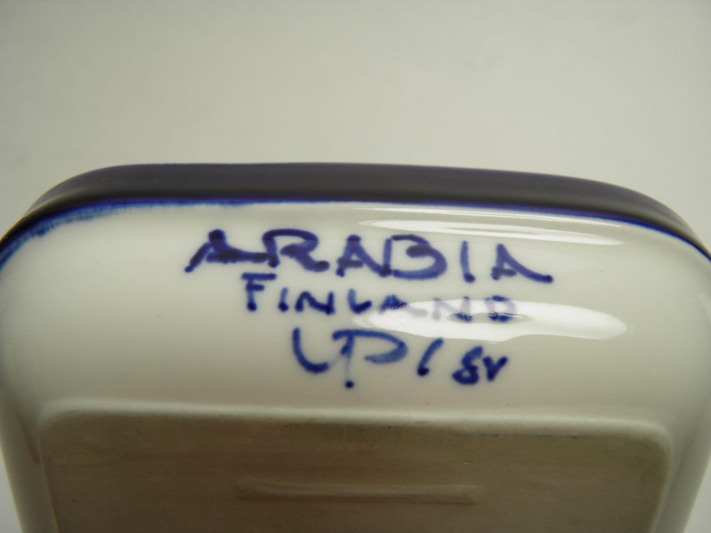 Fiesta annosvuoka/tarjoiluastia Arabia MYYTY - Image 3