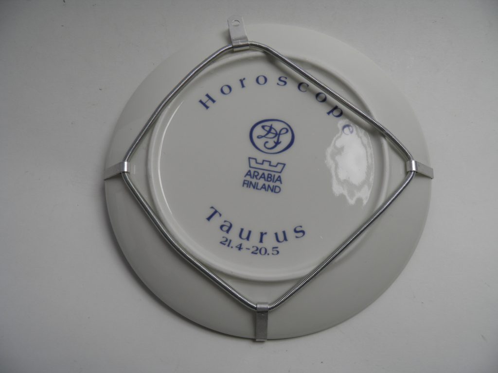 Horoskooppilautanen Härkä Arabia MYYTY - Image 3