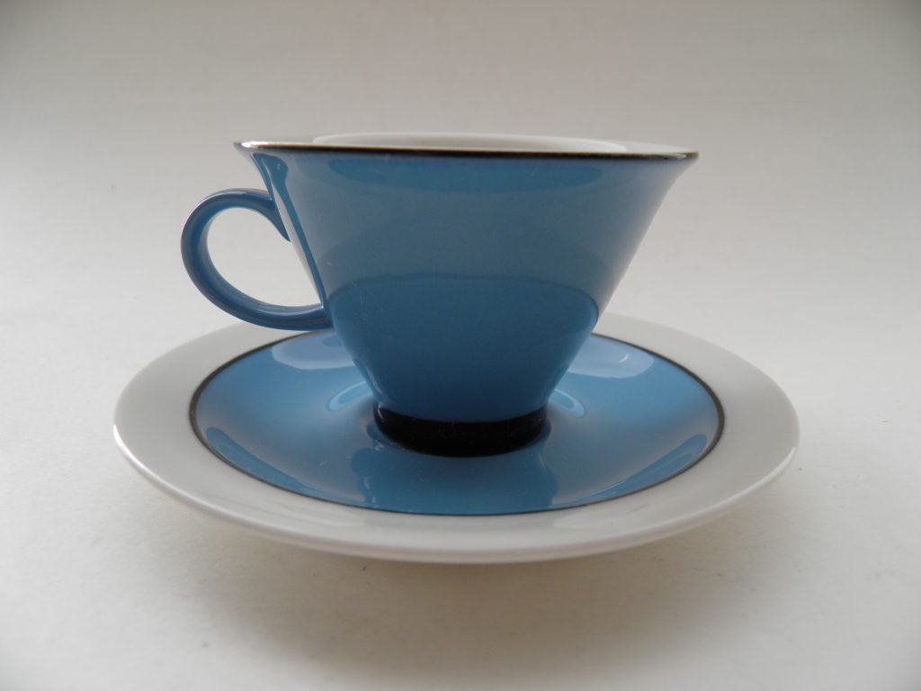 Harlekin turkoosi espressokuppi ja aluslautanen Arabia MYYTY - Image 2