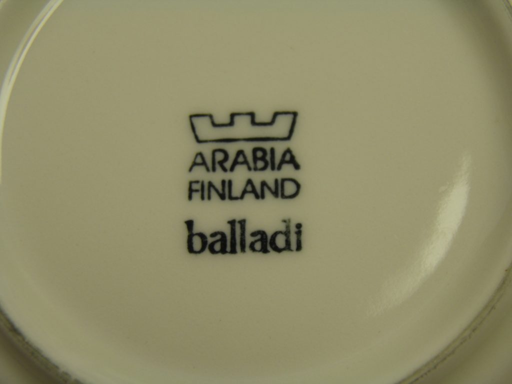 Balladi pieni keittolautanen Arabia MYYTY - Image 4