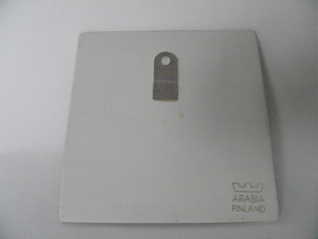 Oksien suojassa -taulu Heljä Liukko-Sundström MYYTY - Image 2