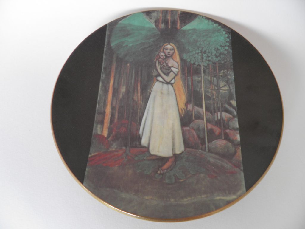 Mary and the Christ Child wall plate Gallen-Kallela SOLD