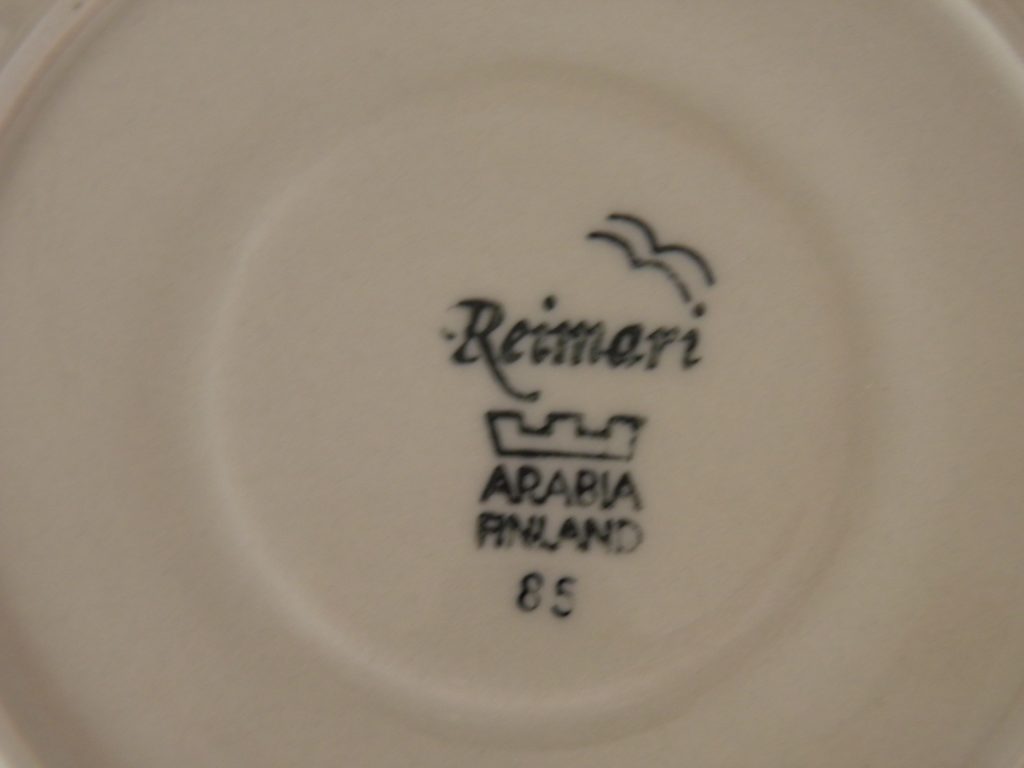 Reimari -teekuppi ja aluslautanen Arabia MYYTY - Image 4