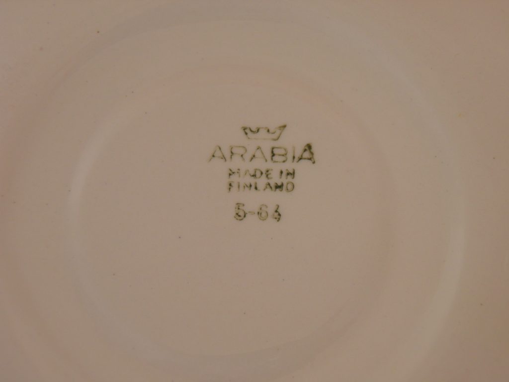 Molla kahvikuppi ja aluslautanen Arabia MYYTY - Image 5