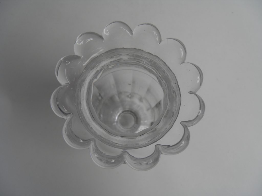 Lastenlinnan maljakko - Image 3