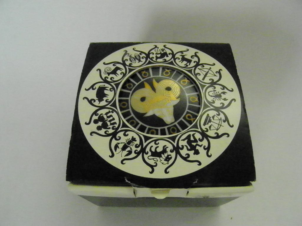 Oinas -horoskooppirasia Arabia MYYTY - Image 4