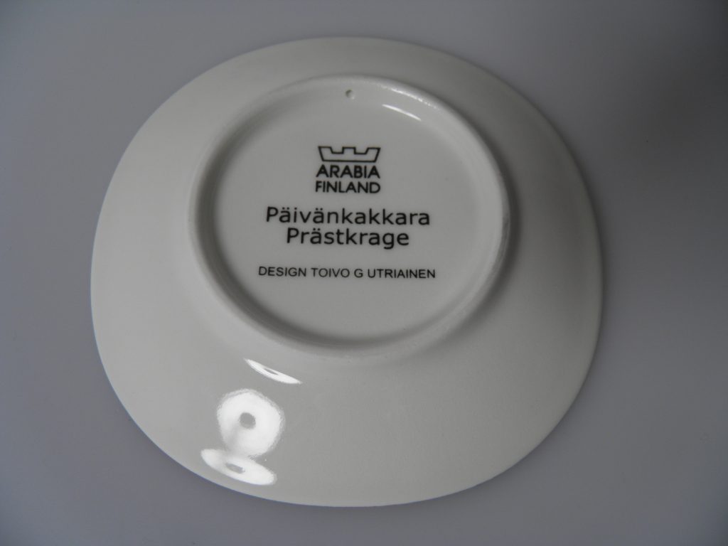 Päivänkakkara seinälautanen Arabia MYYTY - Image 3