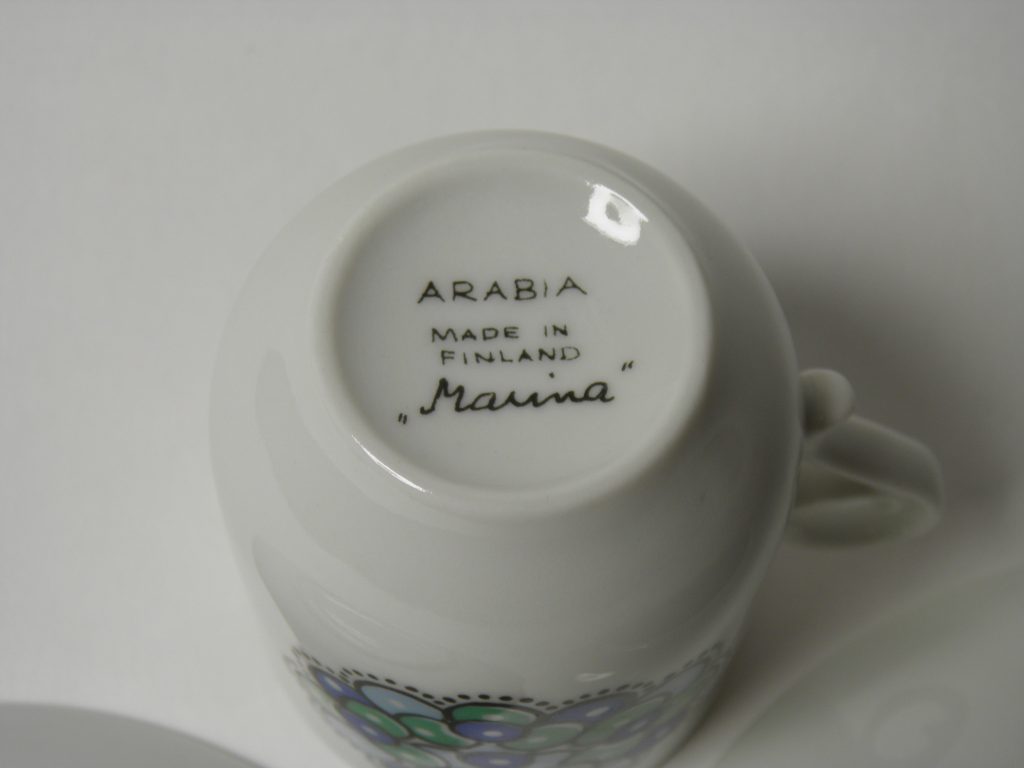 Marina kahvikuppi ja kaksi lautasta Arabia MYYTY - Image 6