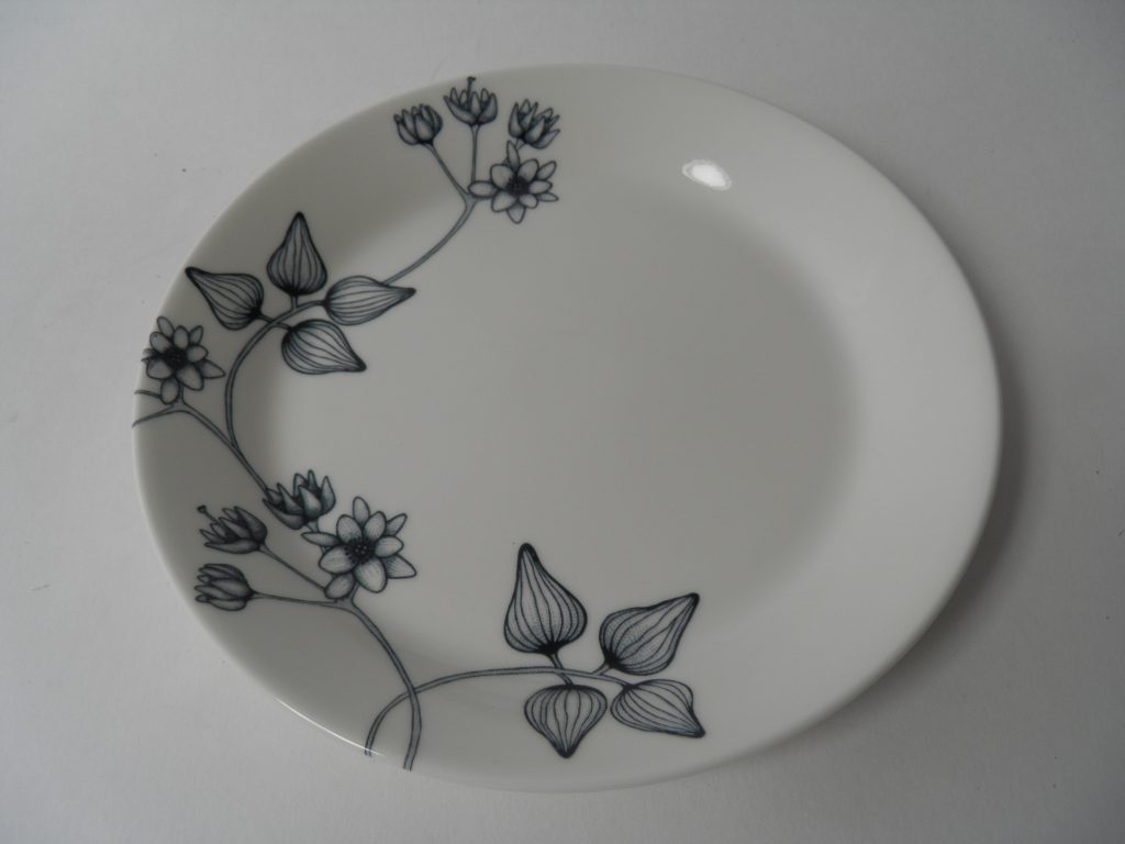 Runo Talvitähti 21 cm lautanen MYYTY