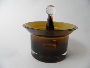 Makeiskulho ruskea Nanny Still MYYTY Retronomi verkkokauppa