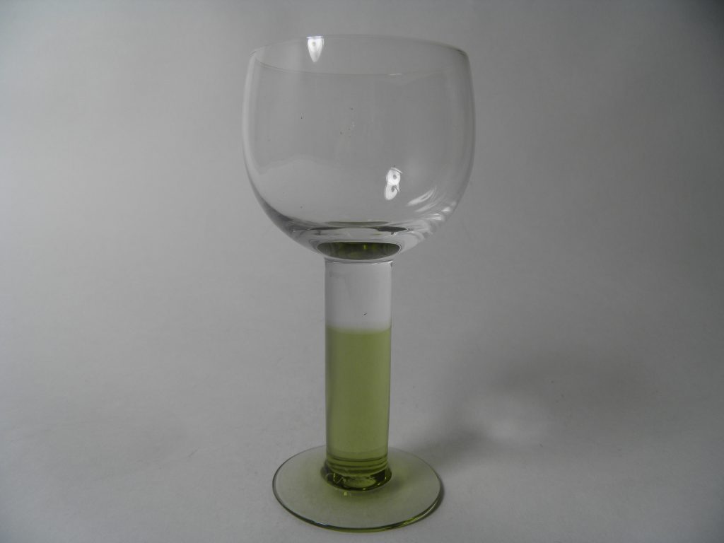 Mondo white wine glass olive green Iittala SOLD