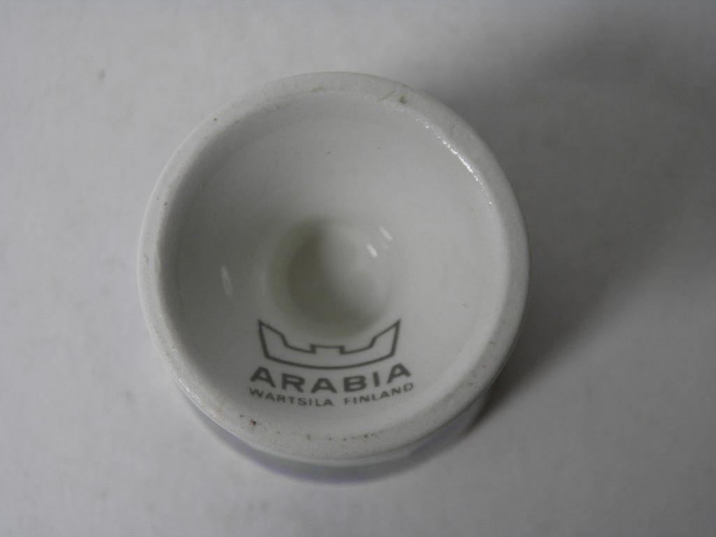 Munakuppi jalallinen sininen kuvio Arabia MYYTY - Image 3