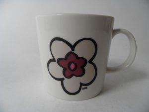 Majblomman muki 2012 Retronomi verkkokauppa