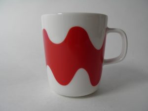 Lokki muki punainen Marimekko MYYTY Retronomi verkkokauppa