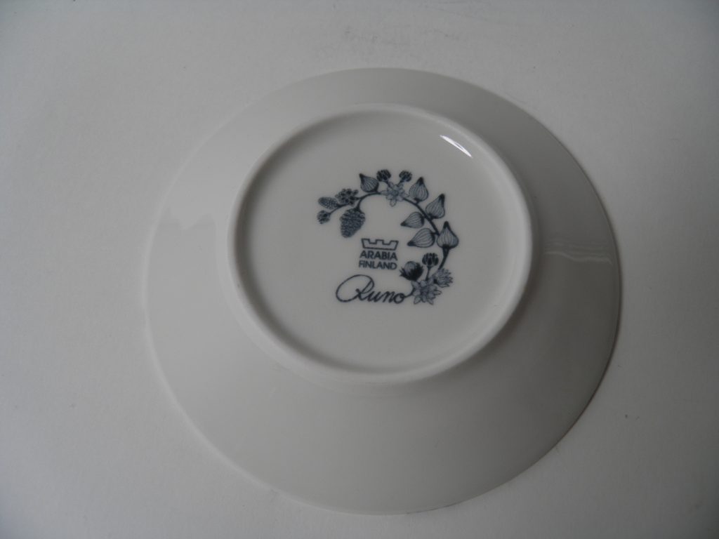 Runo lautanen 11,6 cm Arabia MYYTY - Image 3