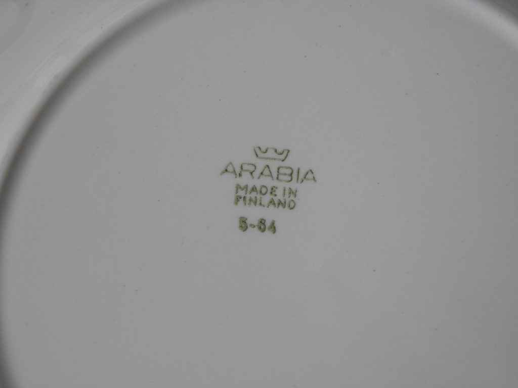 Rukinlapa kahvikuppi ja 2 lautasta Arabia MYYTY - Image 6