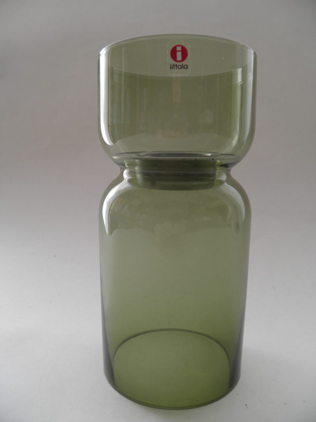 Lantern kynttilälyhty sammalenvihreä Iittala MYYTY