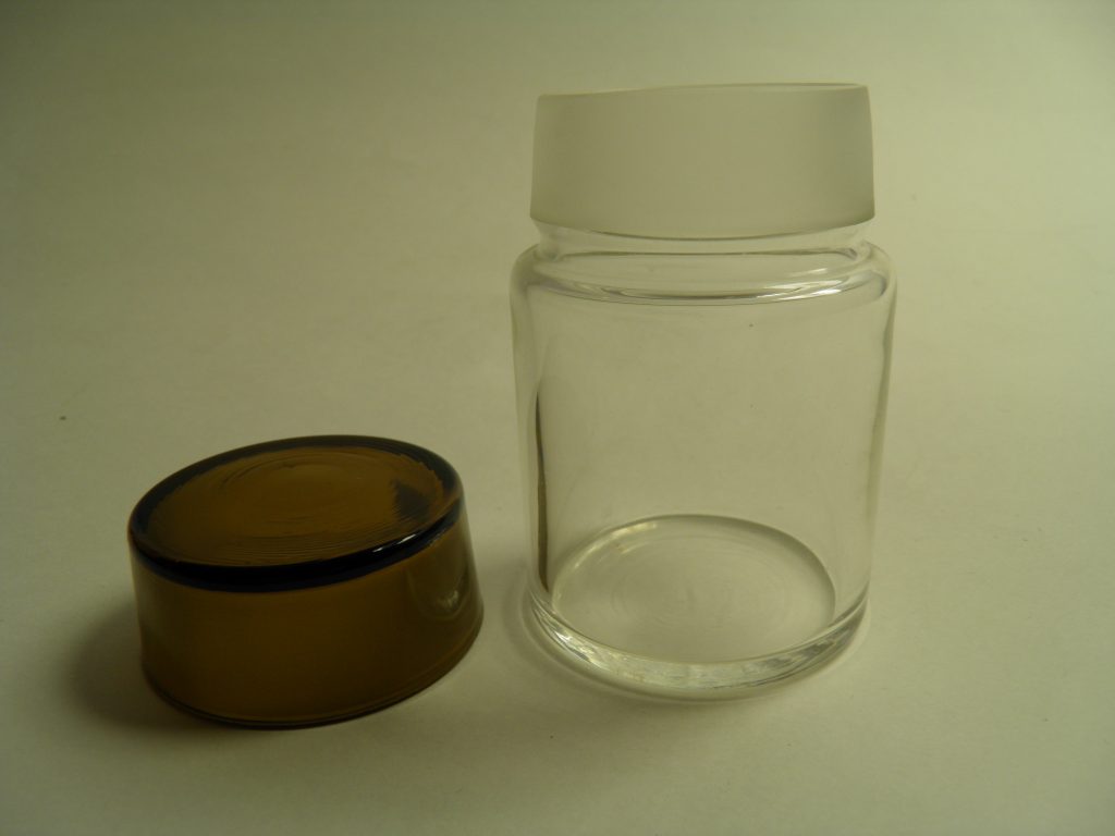 Maustepurkki Saara Hopea MYYTY - Image 3