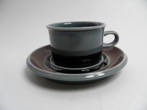 Meri espressokuppi ja aluslautanen Arabia MYYTY Retronomi verkkokauppa
