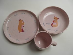 Lasten murrr murrr Nalle-astiasto MYYTY Retronomi verkkokauppa