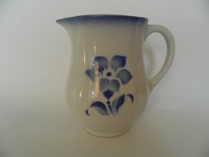 Maitokannu Nina Arabia MYYTY Retronomi verkkokauppa