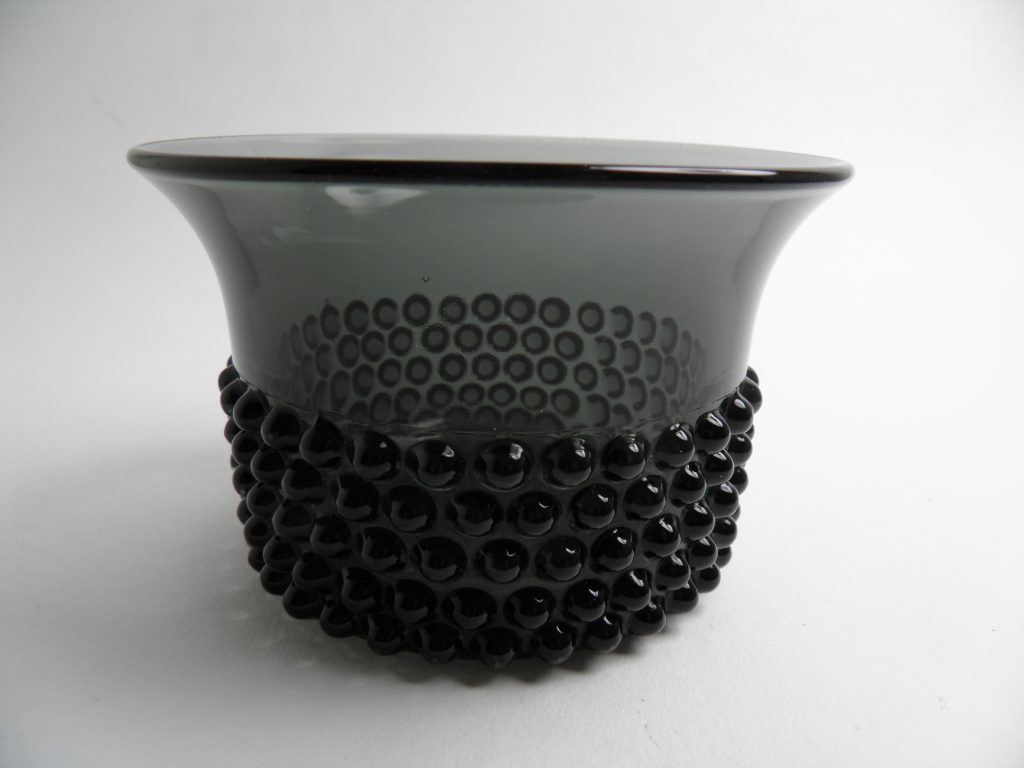 Näppylä Bowl greenish grey Saara Hopea SOLD OUT