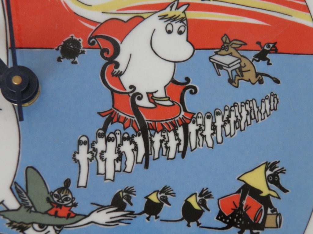 Muumipeikko ja pyrstötähti -seinäkello Arabia MYYTY - Image 4