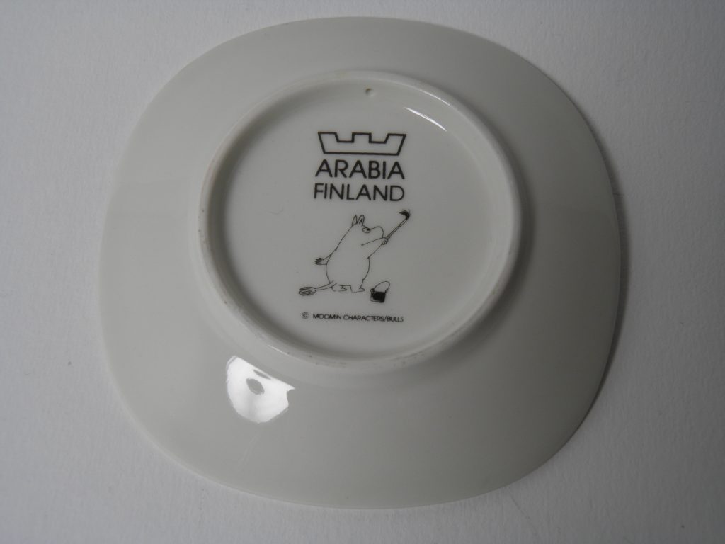 Muumi-seinälautanen Taikatalvi MYYTY - Image 3