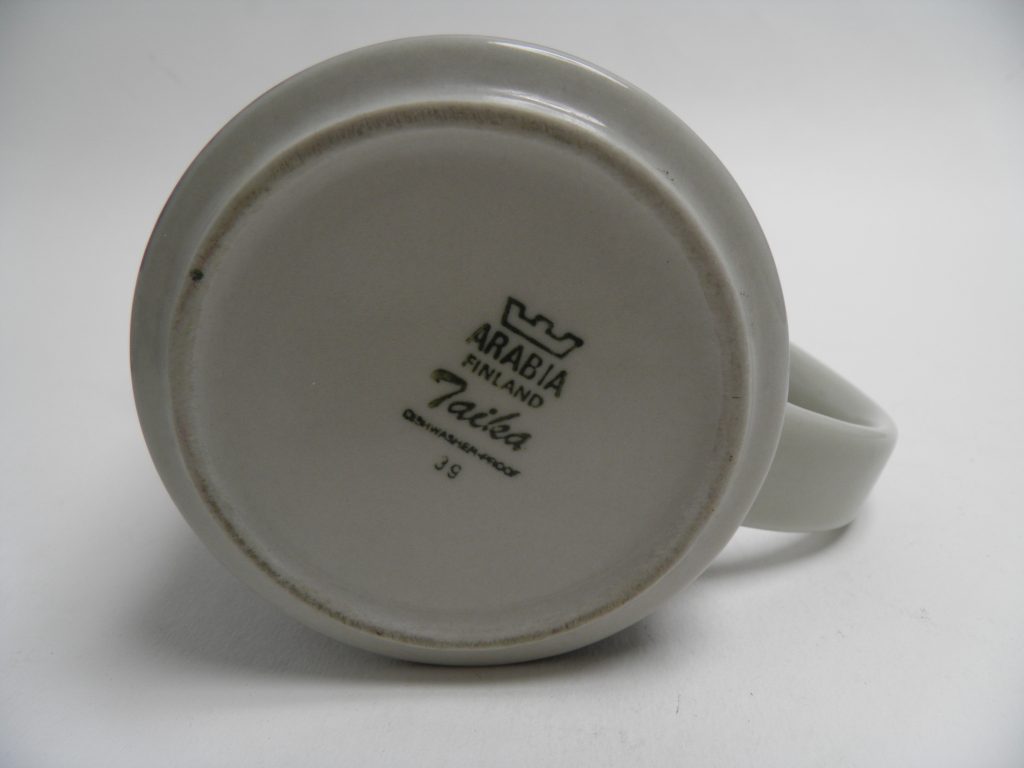 Taika Mustikka kannu Arabia MYYTY - Image 6