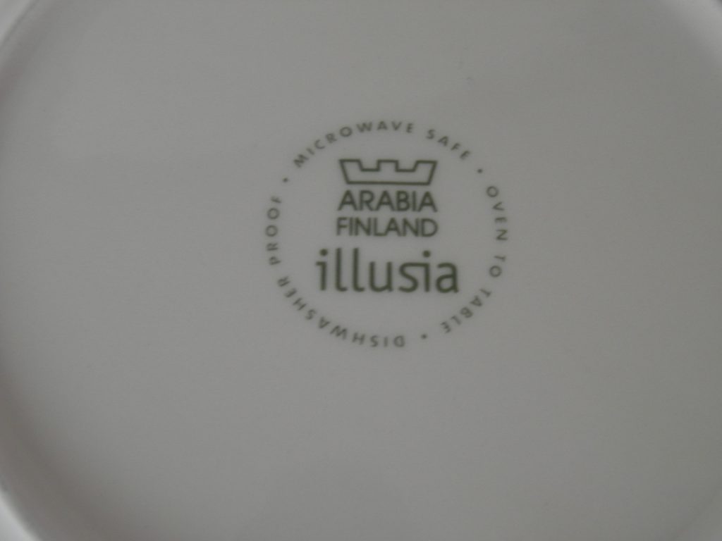 Illusia leivoslautanen Arabia Retronomi verkkokauppa
