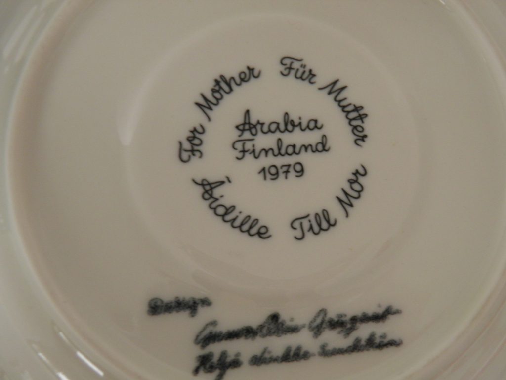 Vuosikuppi Äidille 1979 Heljä Liukko-Sundström - Image 5