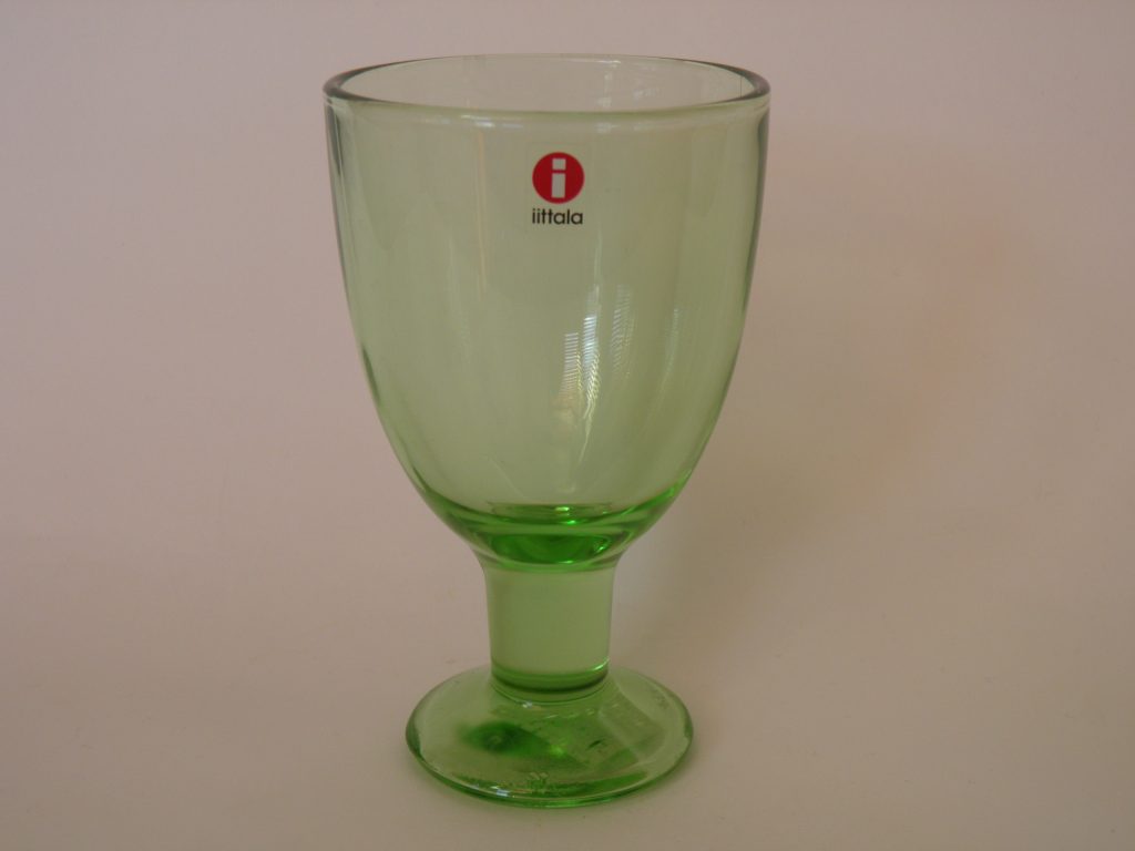 Verna -viinilasi omenanvihreä Iittala MYYTY