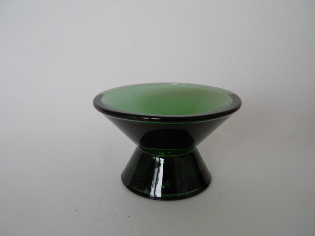 Kartio kynttilänjalka vihreä Iittala MYYTY