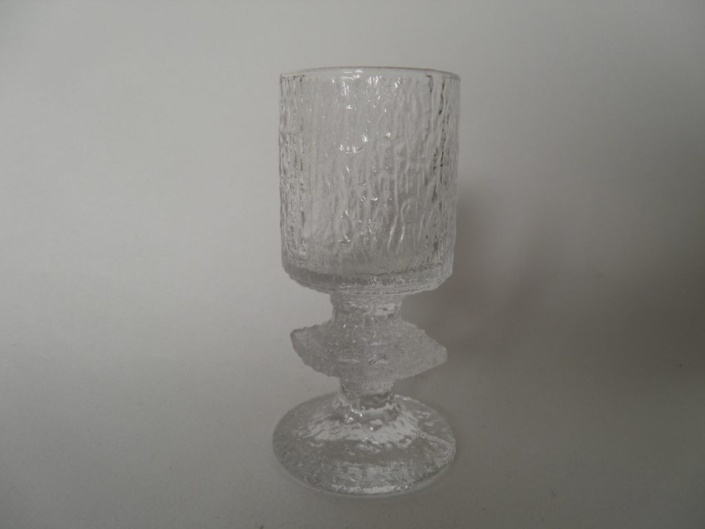 Senaattori snapsilasi Iittala