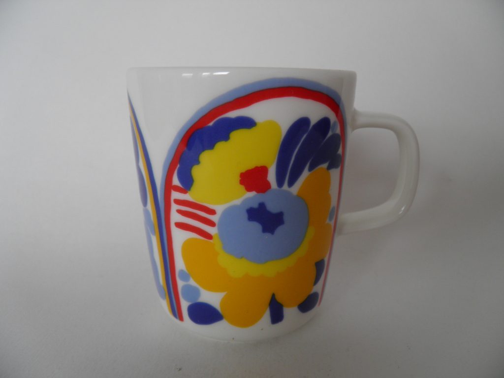 Karuselli muki Marimekko MYYTY